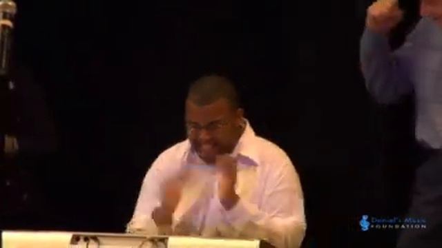 The DMF Adult Keyboard Class performs "Keyboard Medley" - Fall 2009 смотреть онлайн