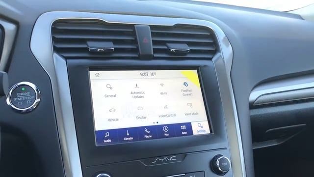 2020 Ford Fusion SE Hybrid Review | Island Ford