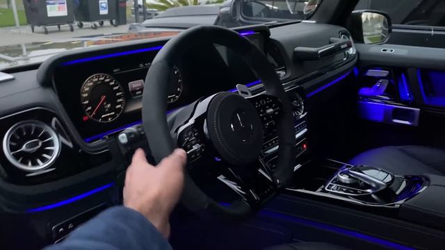 G-BRABUS INVASION! 3x G700 Brabus G-Class +DRIVE! ? смотреть онлайн