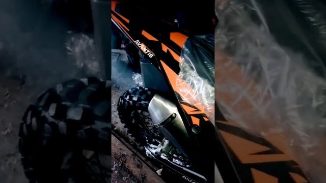 Avantis Enduro 250 Carb Exclusive смотреть онлайн