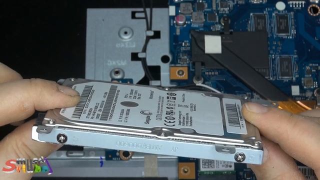 Lenovo Ideapad 500 15ISK ardymas, HDD į SSD keitimas смотреть онлайн