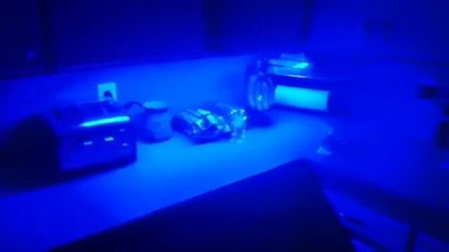 Blue led test смотреть онлайн
