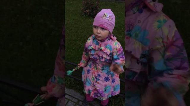 Девочка, которая не знает как ее зовут! смотреть онлайн