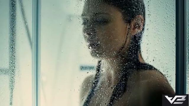 Миха-Я знаю ты грустишь... смотреть онлайн