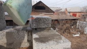 Кладка углов из арболитовых блоков. Как я делаю перевязку углов. Дом из арболита в одиночку.