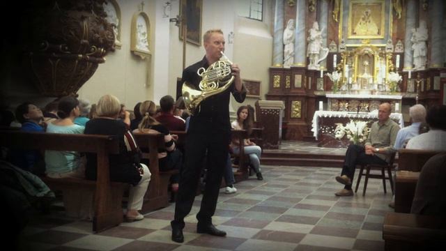 Jukka Harju horn plays Bach смотреть онлайн