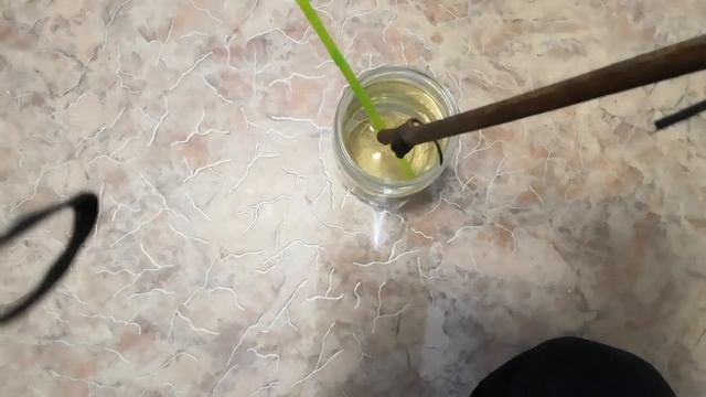 Как уберечь верхнюю почку у черенка винограда от пересыхания с помощью парафина. смотреть онлайн
