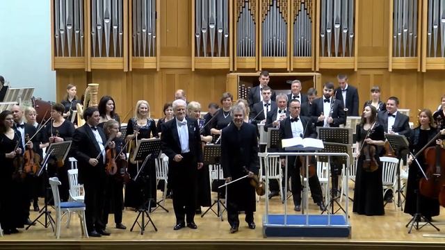 Корнгольд Концерт для скрипки с оркестром. А. Тростянский. Эшпай Симфония 5. Дирижёр В.Хлебников смотреть онлайн