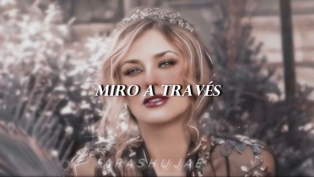 Aracely Arambula- Mil Besos (Letra/Lyrics)
