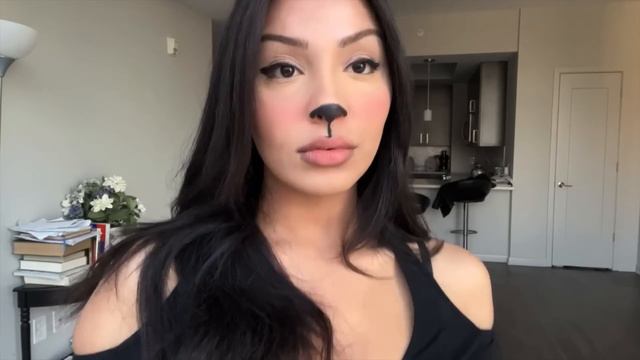 1 minute CAT MAKEUP from an ARTIST . LAST MINUTE halloween costume idea(2023) UPDATED смотреть онлайн