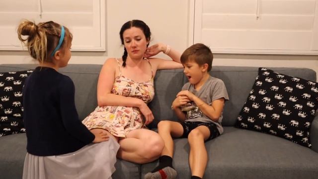 Stella Learns to Share смотреть онлайн