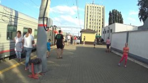 Едем на море?/ Поезд, станции ,вагон для поездки с животными/ Начало путешествия/ Чихуахуа в поезде