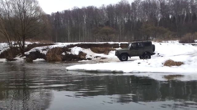 купание зелёного коня или прикатываем уаз 3 смотреть онлайн