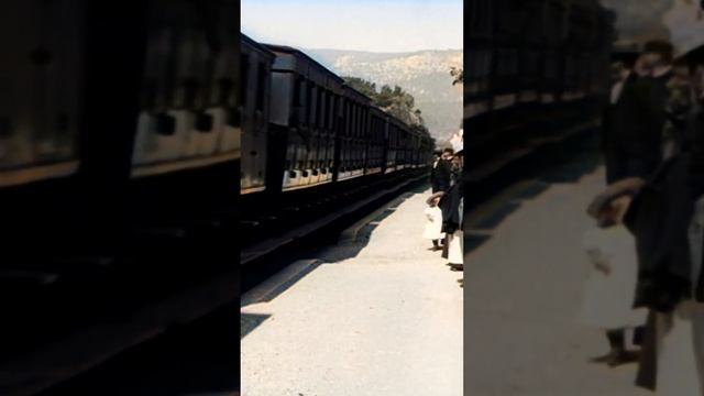 Arrival of a Train at La Ciotat Station in 1895 - Restored Footage смотреть онлайн