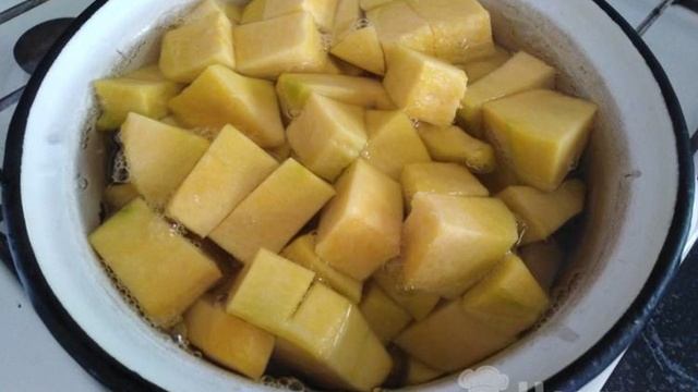 Кухня Мамашки