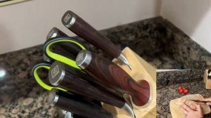 Our Point of View on PAUDIN Kitchen Knife Sets From Amazon