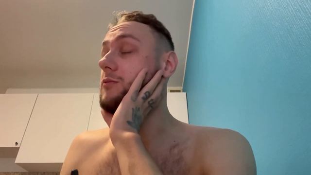 Кинули на монитор 4К с Авито ??? смотреть онлайн