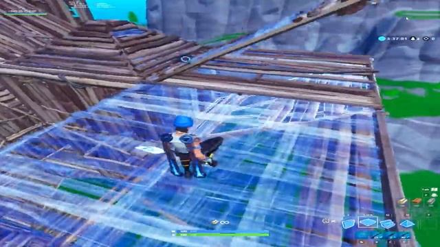 Fortnite 768x768 Stretched Res (1366x768 monitor) смотреть онлайн