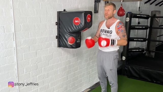 How to Hit The Wall Bag for boxing смотреть онлайн