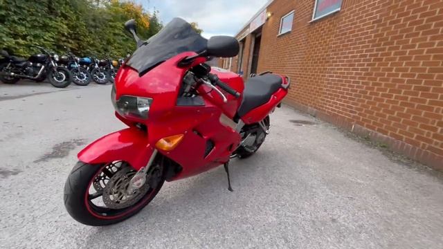 2000 HONDA VFR 800 @ EDDYS MOTO смотреть онлайн