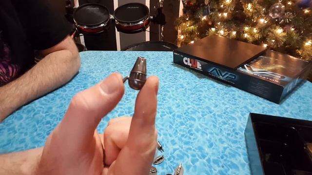 AVP Clue? Classic mystery game crossed with Aliens VS Predator смотреть онлайн