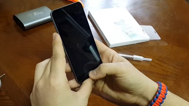 Распаковка телефона Meizu M2 mini с сайта JD.COM смотреть онлайн