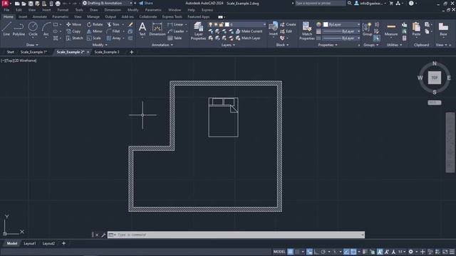 Scale objects - AutoCAD 2024 Tutorials смотреть онлайн
