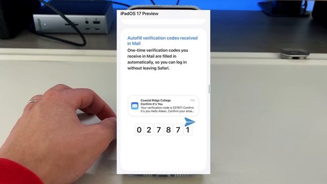 10 Hidden iOS 17 Features You NEED To Try Today! смотреть онлайн