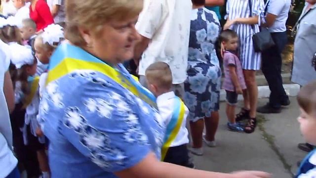 1 Сентября 6 школа Синельниково смотреть онлайн