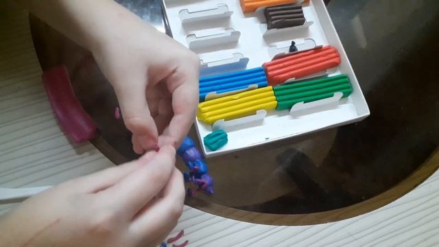 ЛЕПКА ГУСЕНИЦА ???#дети #лепка #лепкадлядетей #пластилин #гусеницы #лепкавидео #гусеница смотреть онлайн