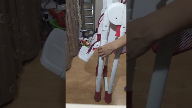 Детский стульчик для кормления Geburt смотреть онлайн