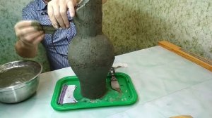 Ваза из Цемента с узором из  Тюли своими руками. Поделки для сада из цемента.