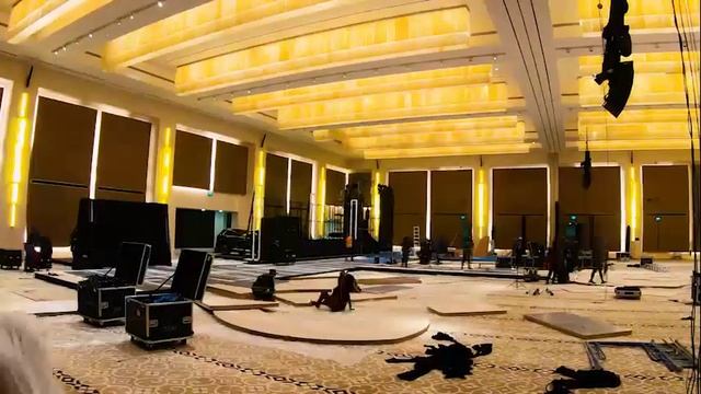 Monjard from Geely CMA Launch Event смотреть онлайн