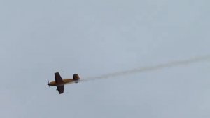 Юбилейное авиашоу в Кубинке. Светлана Капанина на Extra 330LC