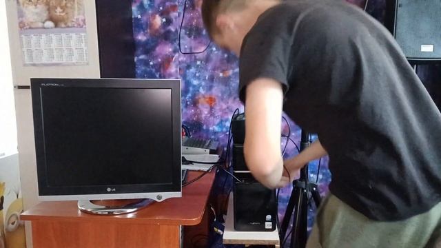 Соседка мне подарила монитор (21.09.2023 год.) смотреть онлайн