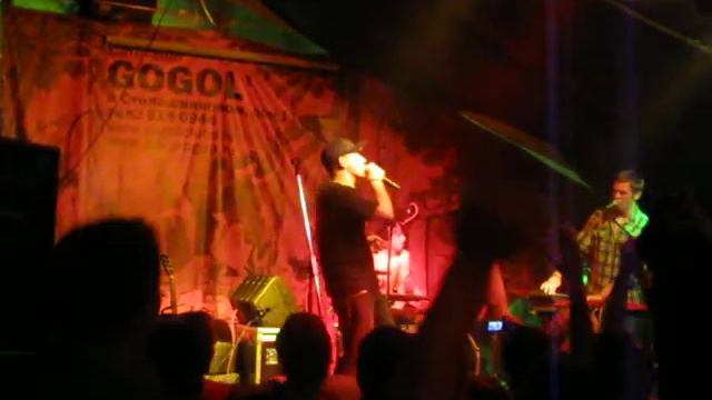 Кирпичи - Про друзей (Москва, Гоголь 22 мая 2009) смотреть онлайн