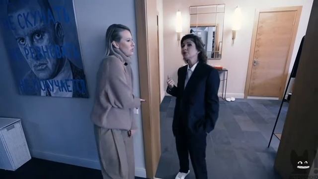 ПРОДЮСЕР ЛОБОДЫ. Продолжение экскурсии по дому Крапивиной смотреть онлайн