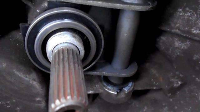 фиат альбеа,сцепление ,вилка и втулки вилки #2.mp4 смотреть онлайн