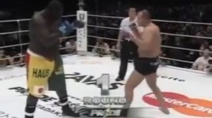 Фёдор Емельяненко против здорового негра!