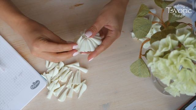Elegant headband with dahlia / Нарядный ободок с георгином / DIY Tsvoric смотреть онлайн