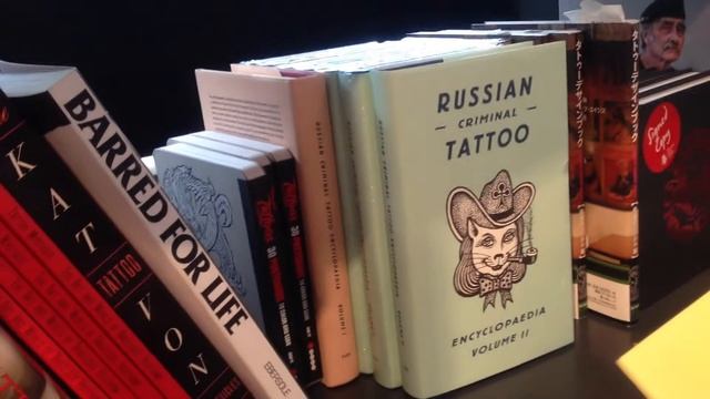 РУССКИЕ КРИМИНАЛЬНЫЕ ТАТУИРОВКИ — энциклопедия в Голландии / Russian Criminal Tattoo смотреть онлайн