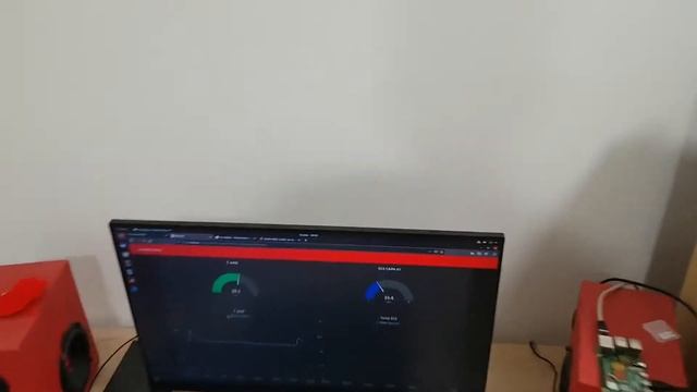 Node RED, Rasberry PI4 et 2 DS18B20 смотреть онлайн