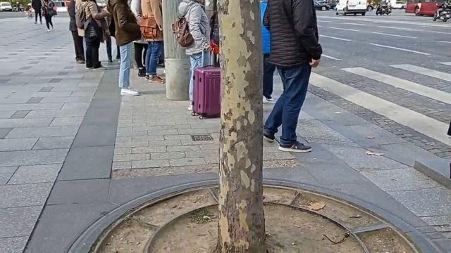 ОСЕНЬ В ПАРИЖЕ, ПАРИЖСКИЙ СТРИТСТАЙЛ, ФРАНЦУЗСКАЯ МОДА смотреть онлайн