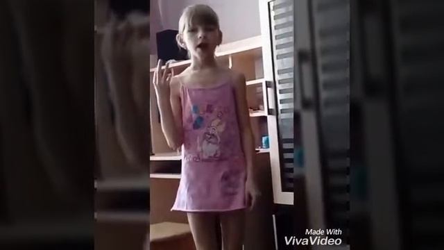 Моё первое видео смотреть онлайн