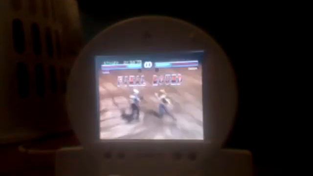 Playing tekken 2 on psone portable 2015 смотреть онлайн
