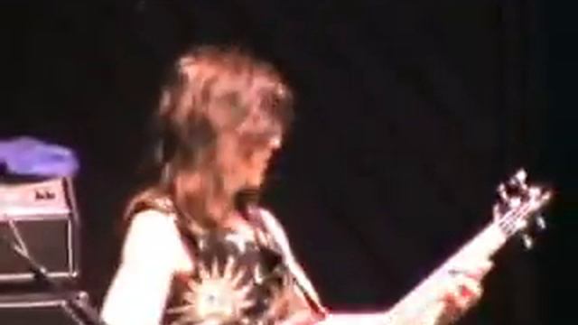 Rudy Sarzo (Of Blue Oyster Cult) Bass Solo смотреть онлайн