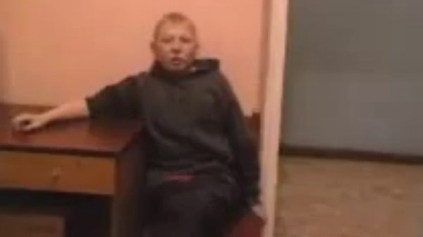 rebionok popak v miliciju