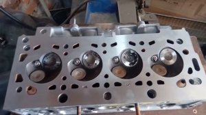 Замена прокладки ГБЦ Пежо 206 1.4