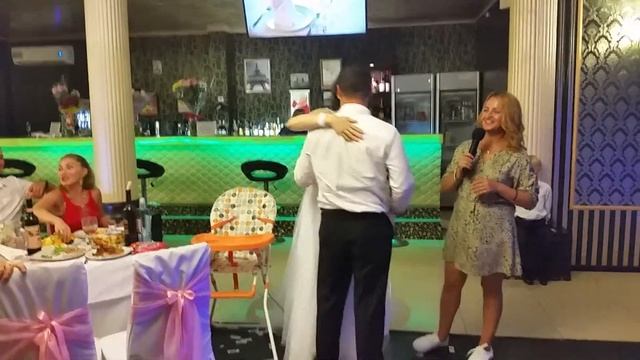 Поймал подвязку на свадьбе Тани (12.08.2016) смотреть онлайн