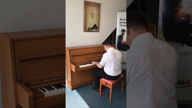 Here we have Andrew showing you the Yamaha Mj Series Upright Piano | Used | Rimmers Music Southport смотреть онлайн
